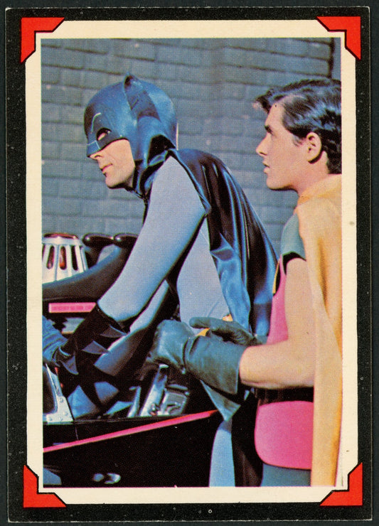 1966 O-Pee-Chee Batman Riddler Back #09 "Batmobile Breakdown"