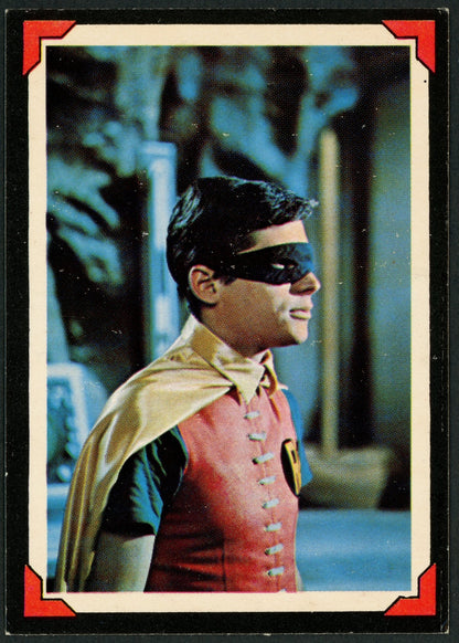 1966 O-Pee-Chee #11 Batman Riddler Back "Studious Crime-Fighter"