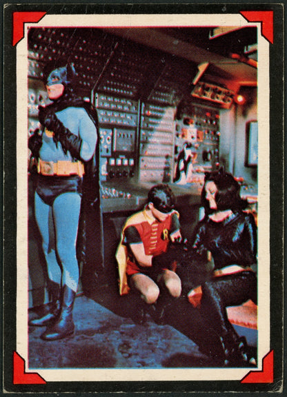 1966 O-Pee-Chee #27 Batman Riddler Back "De-Clawed"